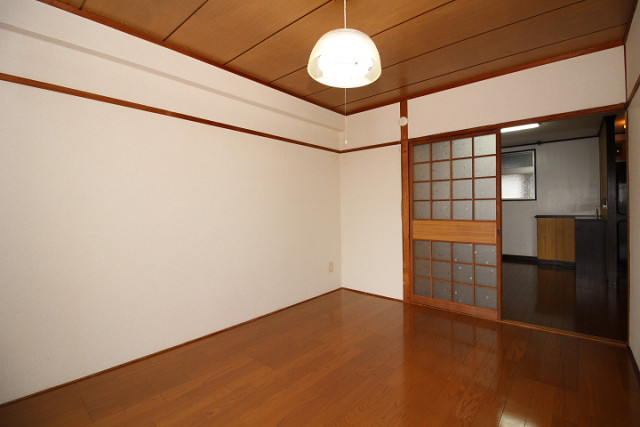 部屋４