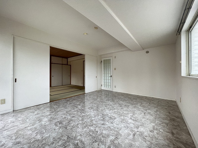 部屋４
