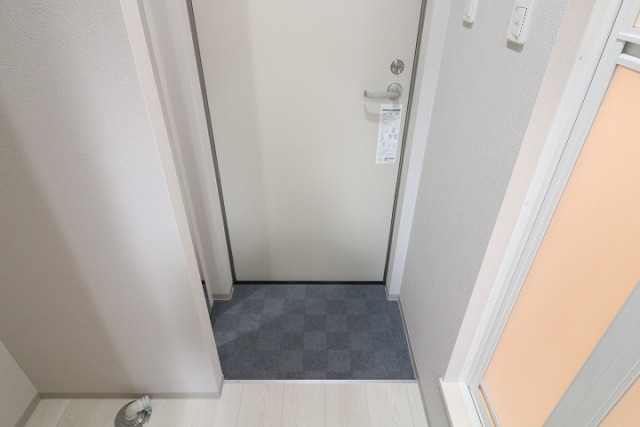 玄関３
