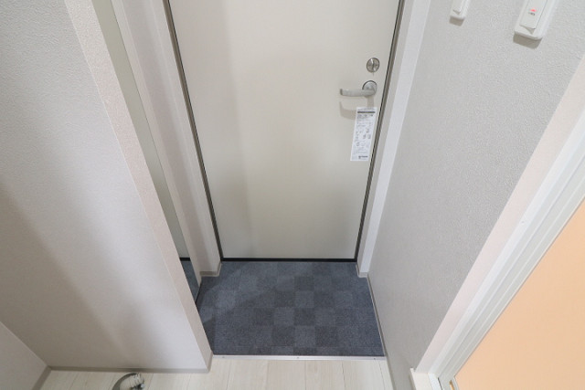 玄関３