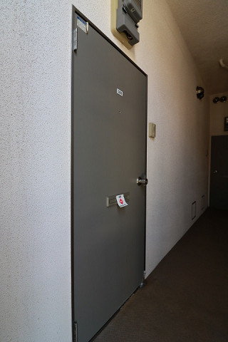 玄関３