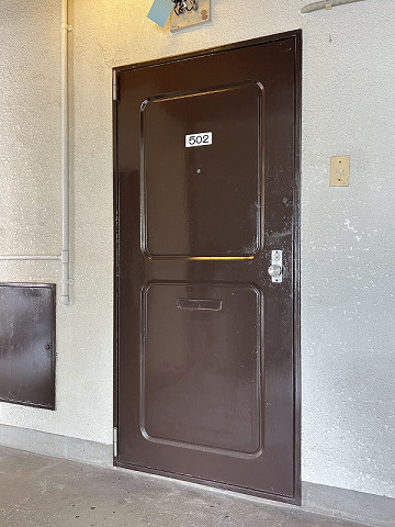 玄関３
