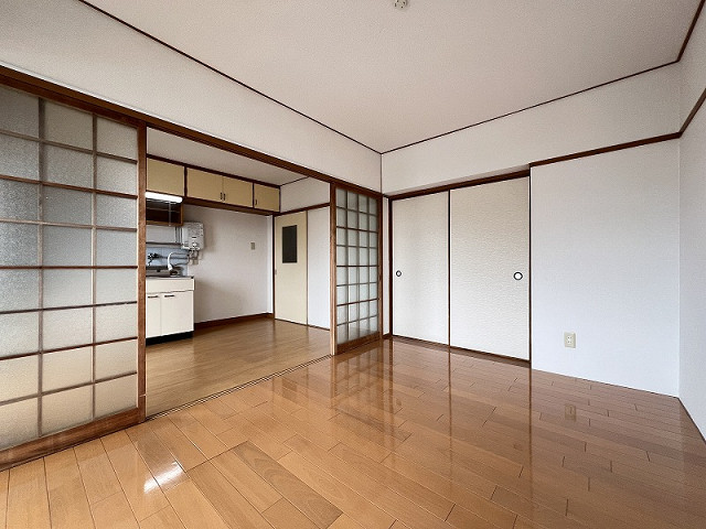 部屋２