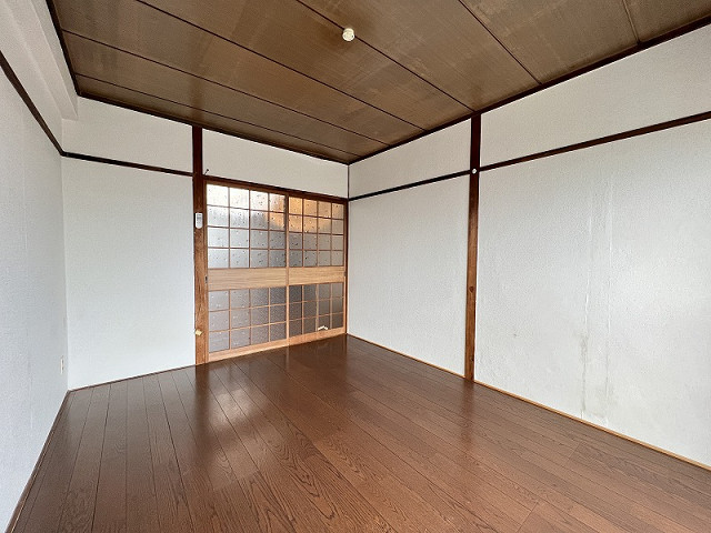 部屋２