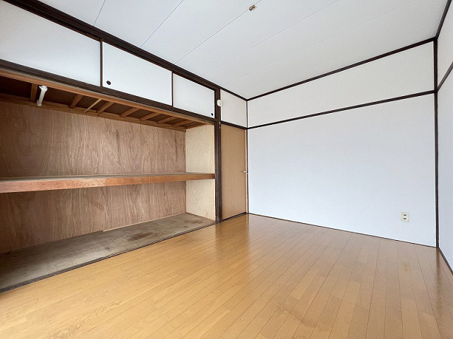 部屋２