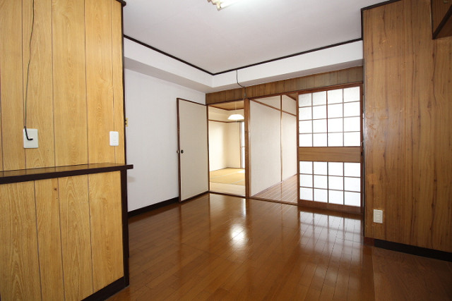 部屋３