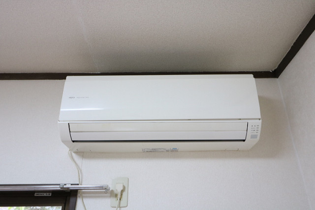 冷暖房器具