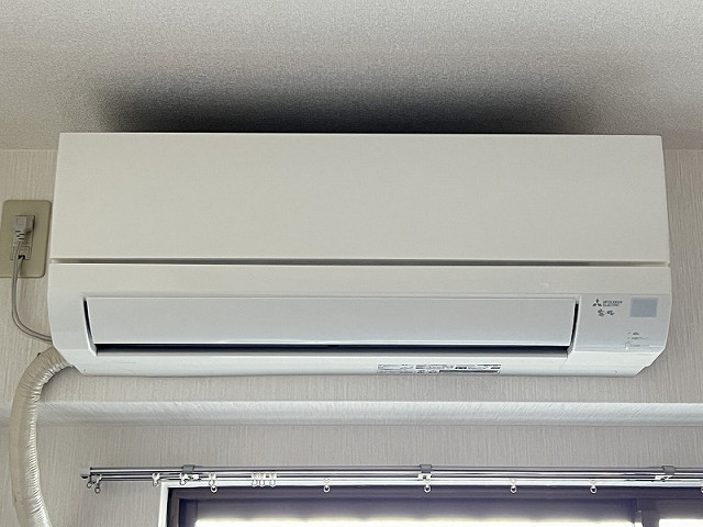 冷暖房器具