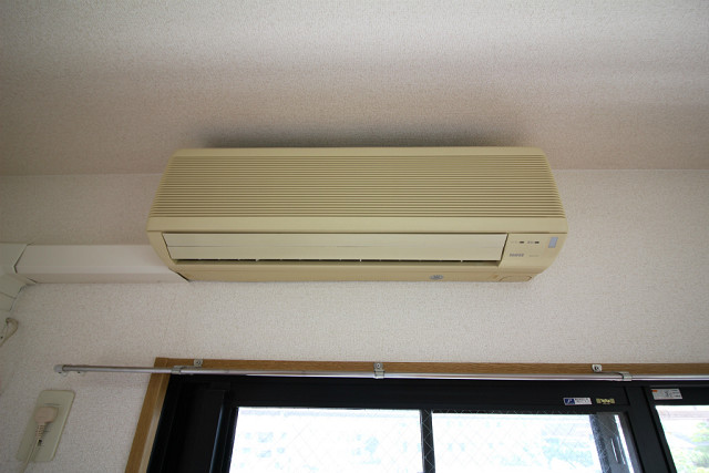 冷暖房器具
