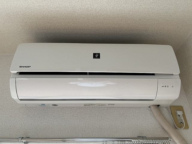冷暖房器具