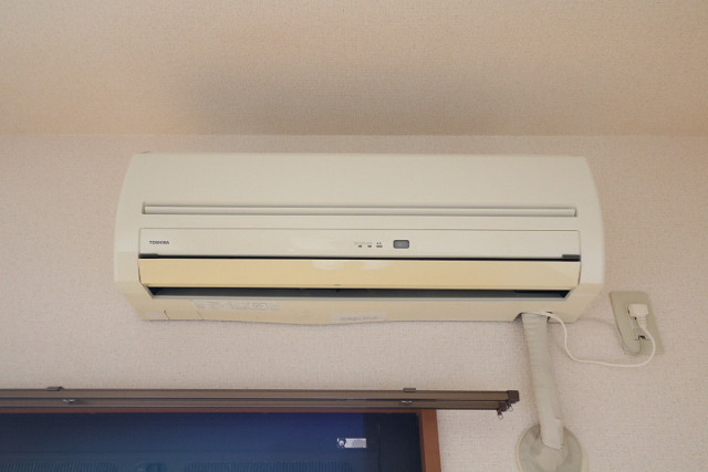 冷暖房器具