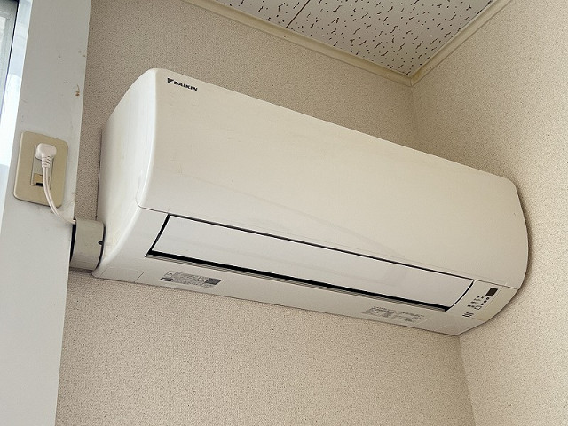 冷暖房器具