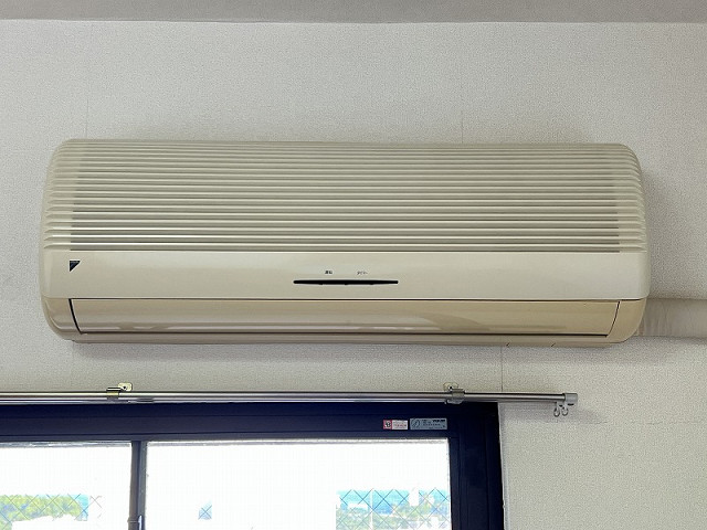 冷暖房器具