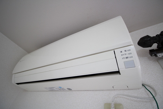 冷暖房器具