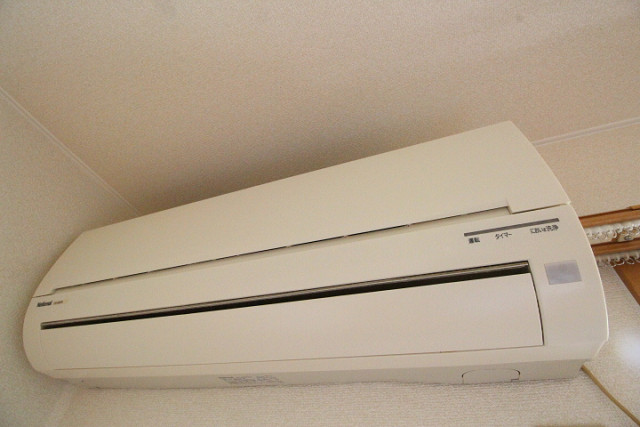冷暖房器具