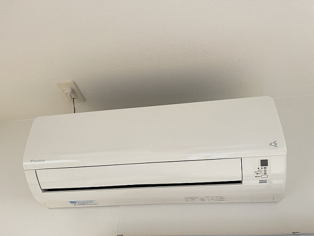 冷暖房器具