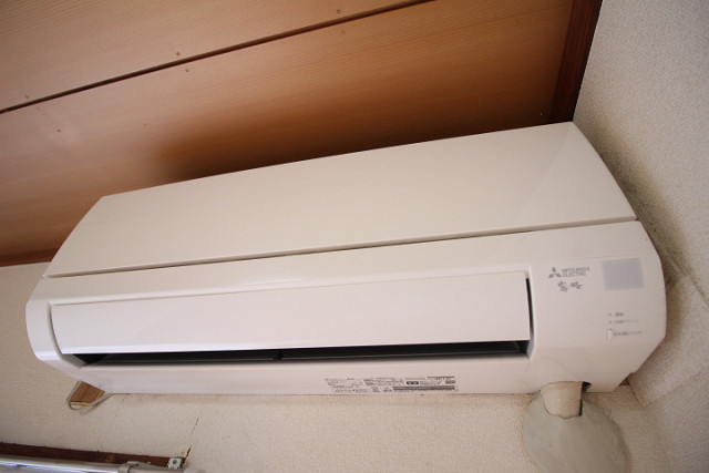 冷暖房器具