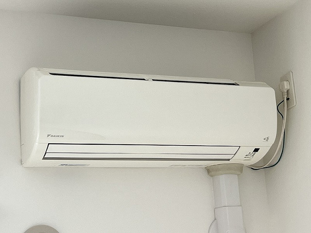 冷暖房器具