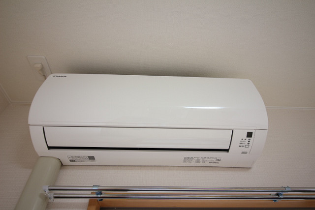 冷暖房器具