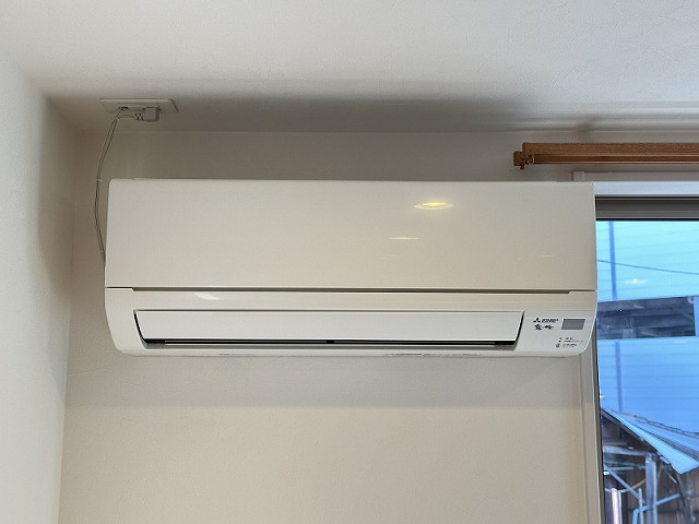 冷暖房器具
