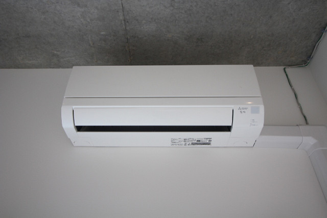 冷暖房器具