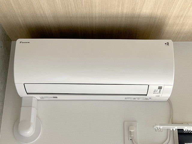 冷暖房器具