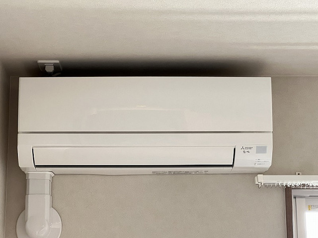 冷暖房器具