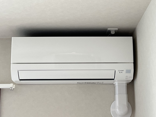 冷暖房器具