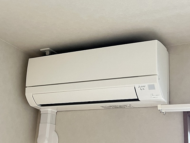 冷暖房器具