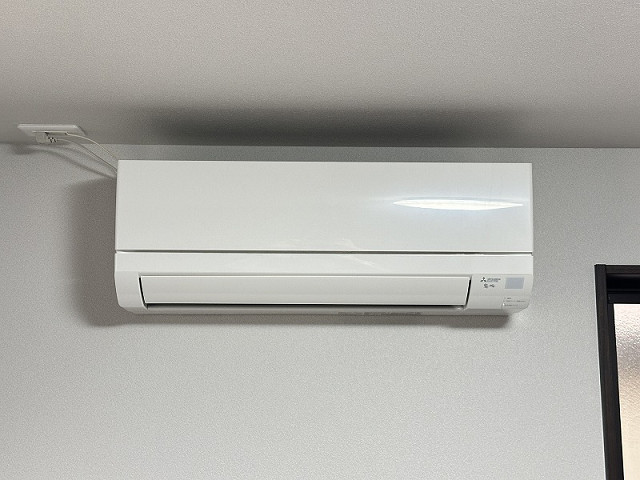 冷暖房器具