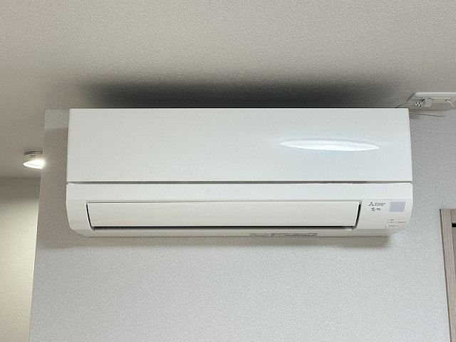 冷暖房器具
