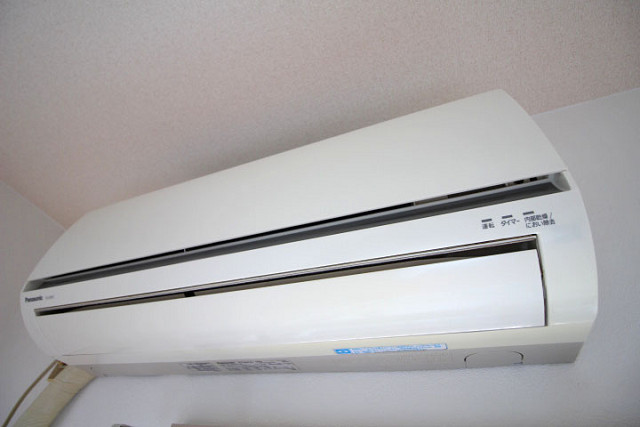 冷暖房器具