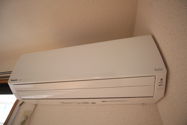 冷暖房器具