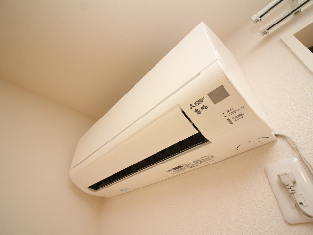 冷暖房器具
