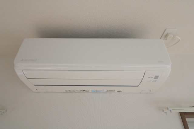 冷暖房器具