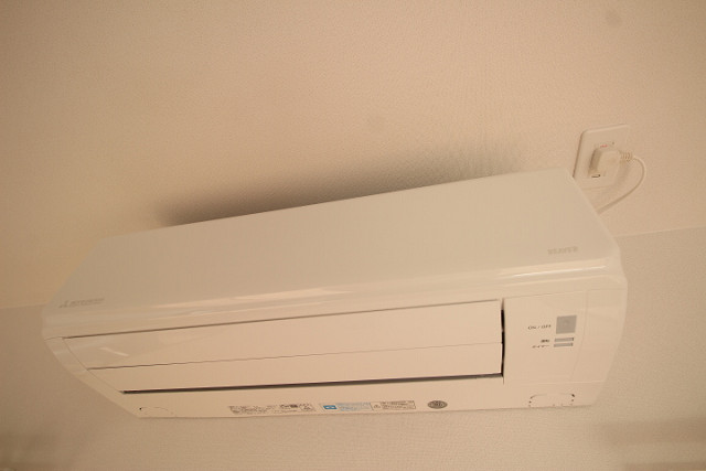 冷暖房器具