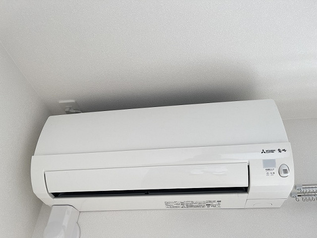 冷暖房器具