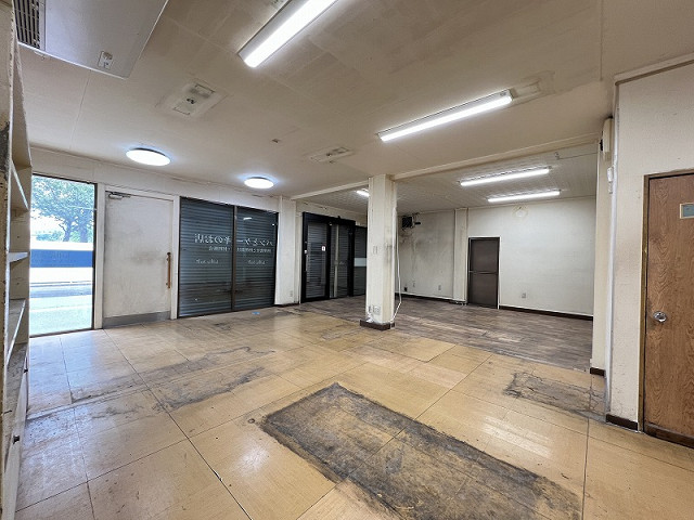 部屋４