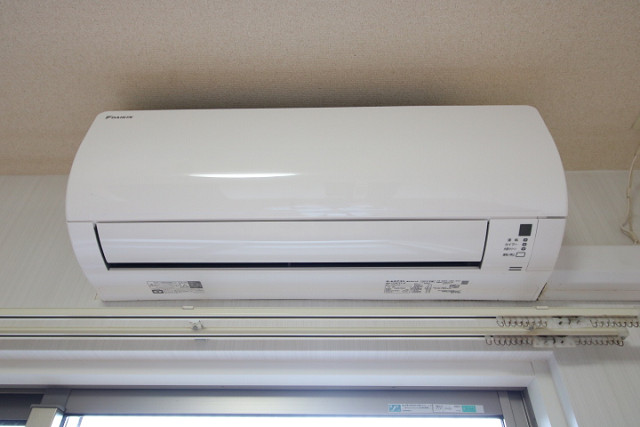 冷暖房器具
