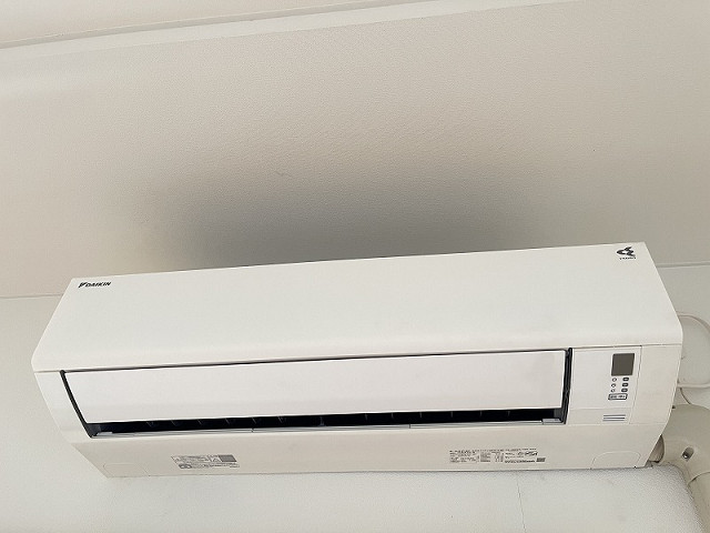 冷暖房器具