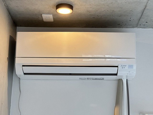 冷暖房器具