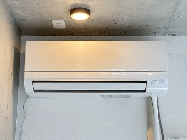 冷暖房器具