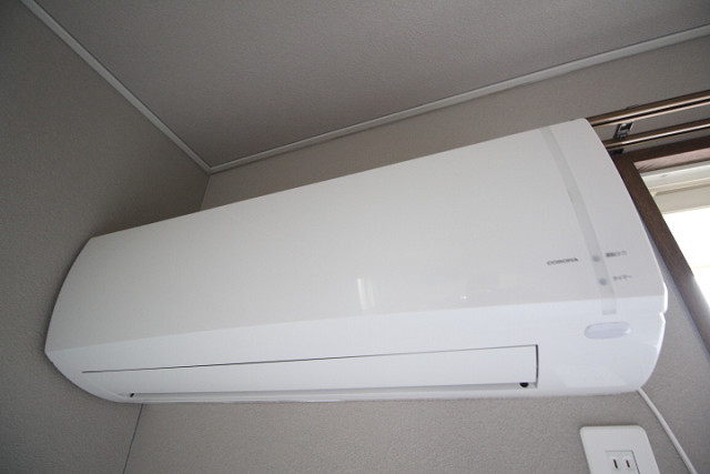 冷暖房器具