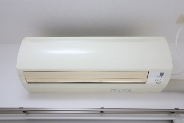 冷暖房器具