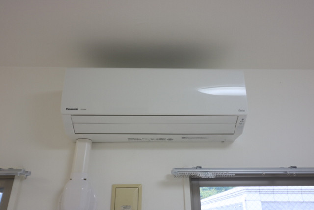 冷暖房器具