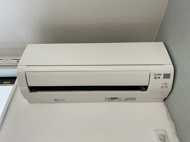 冷暖房器具