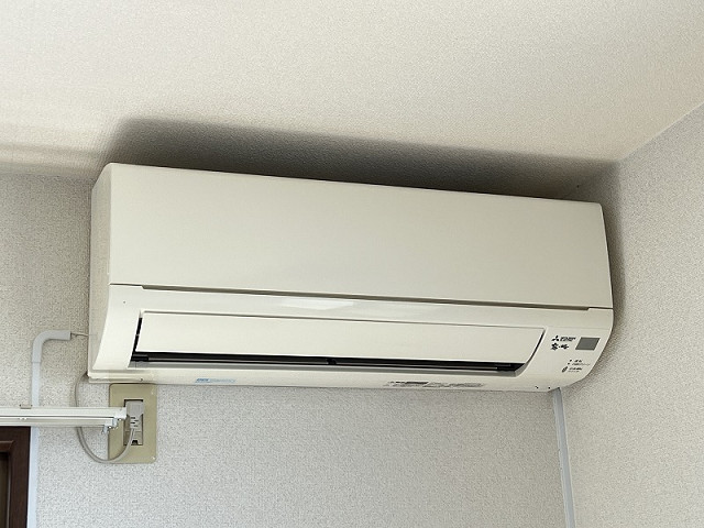 冷暖房器具