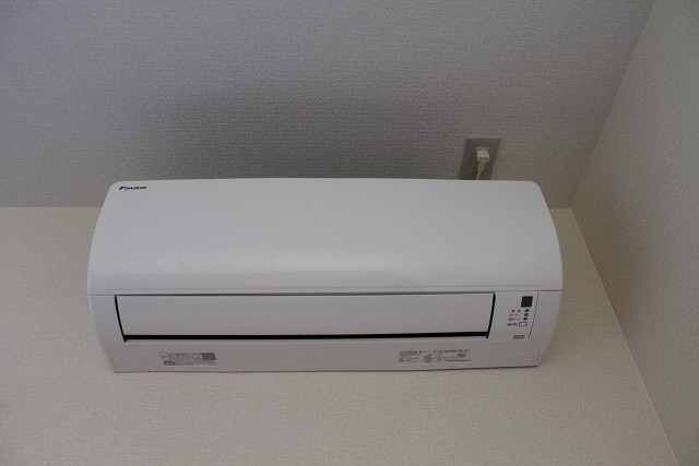 冷暖房器具