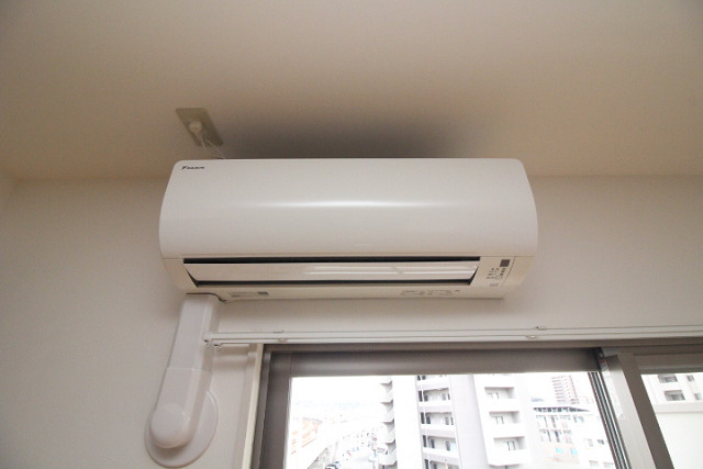 冷暖房器具