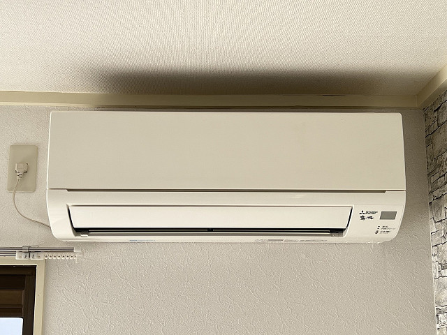 冷暖房器具